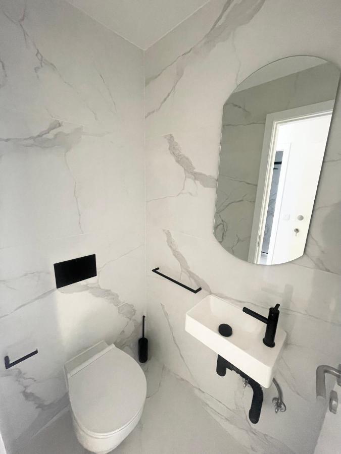 Les Appartements De L'Orangerie แวร์ซาย ภายนอก รูปภาพ
